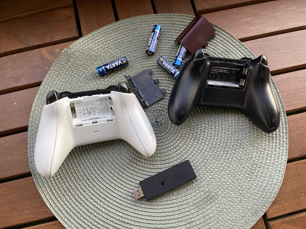 Xbox one джойстици + PC Adapter