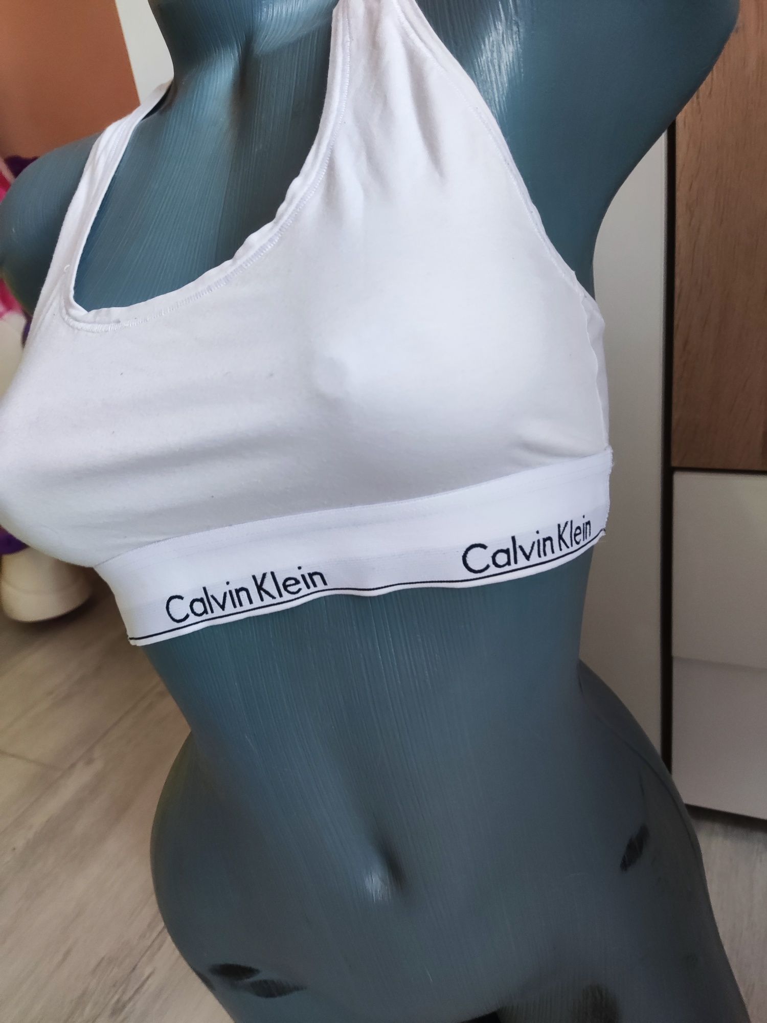 Calvin klein сутиен