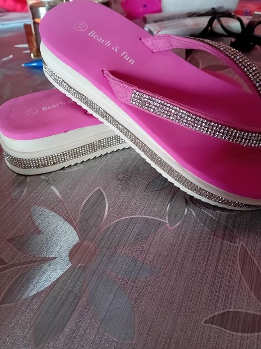 Сандали и джапанки