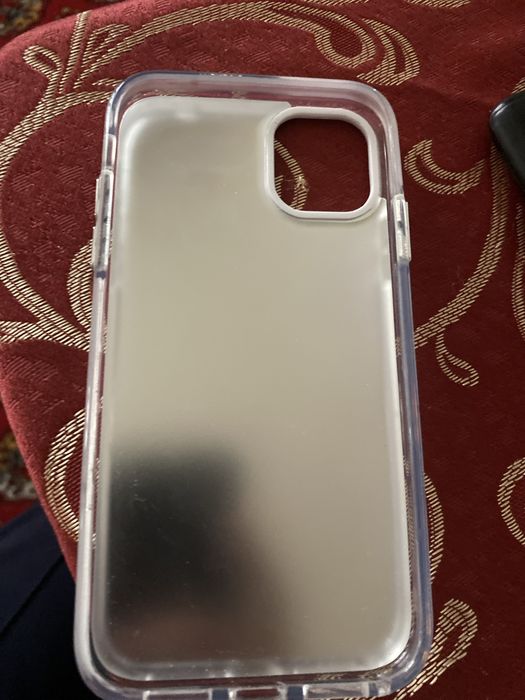 Хороший чехлы неиспользованные новые