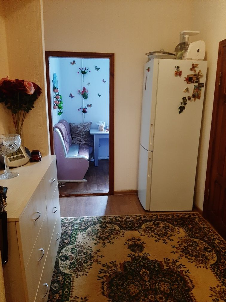 Продам квартиру 2 комнатную .53 кв.м