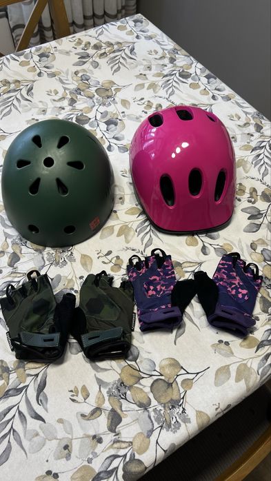 Защитная каска детская для велика/скутера