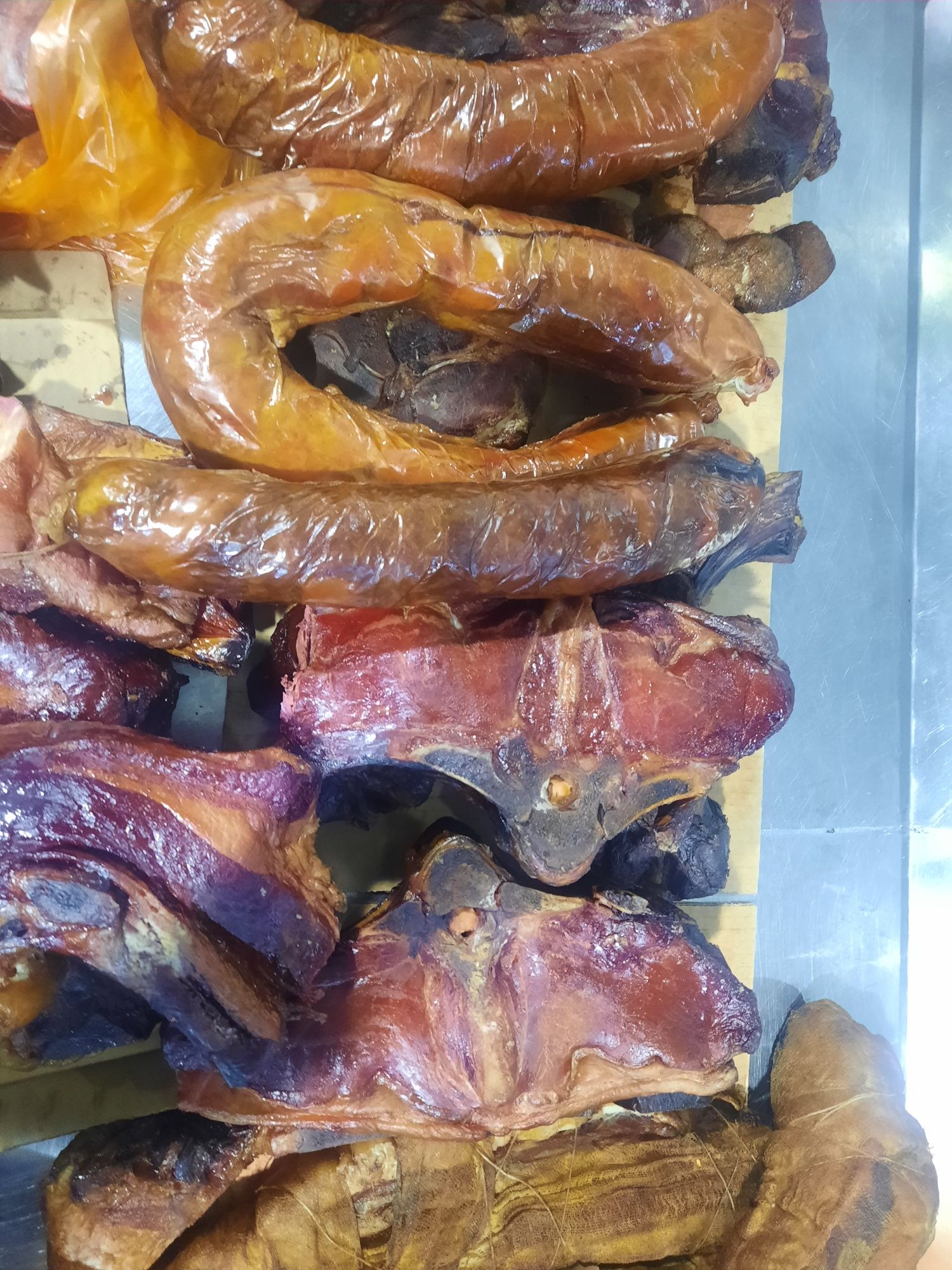 Свежие шужуқи,копчёные.