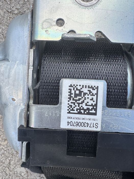 Предни колани BMW G30 G31 / БМВ Г30 Г31 2017г