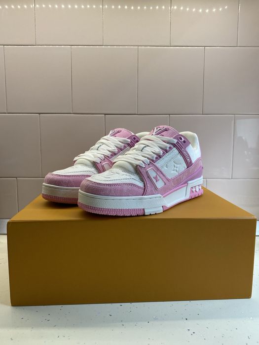Louis Vuitton Trainer Pink