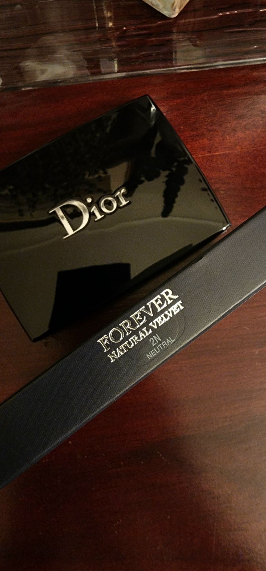 Пудра  Dior оттенок 2N