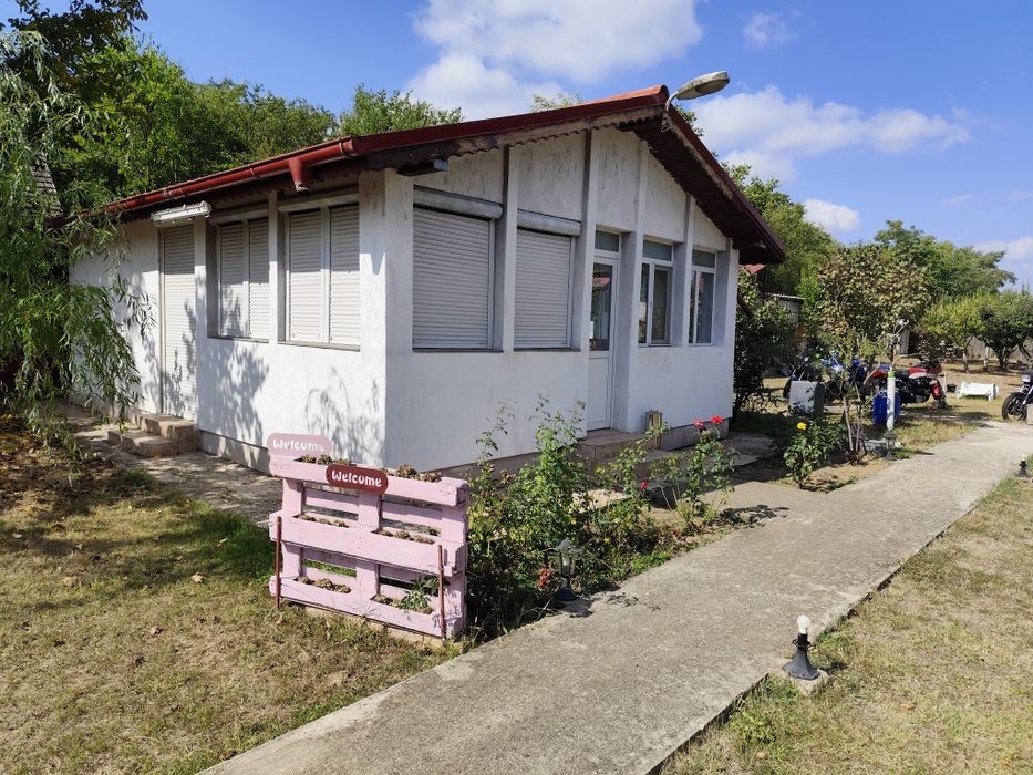 Casa vacanta sat Cojesti, com. Belciugatele, jud. Calarasi