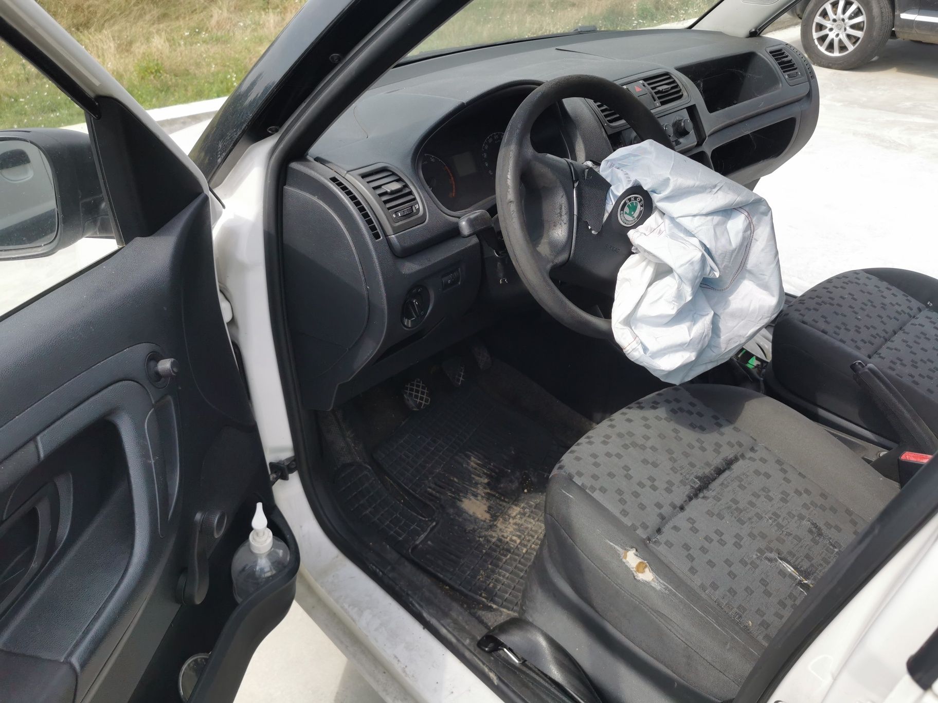 Skoda Praktik 1.4i на части