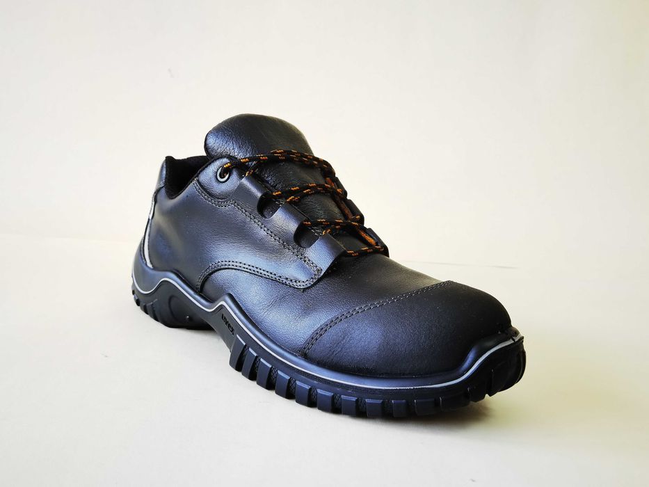 Bocanci PIELE 47 48 UVEX Ghete Protectie bombeu metalic munca Ca NOI