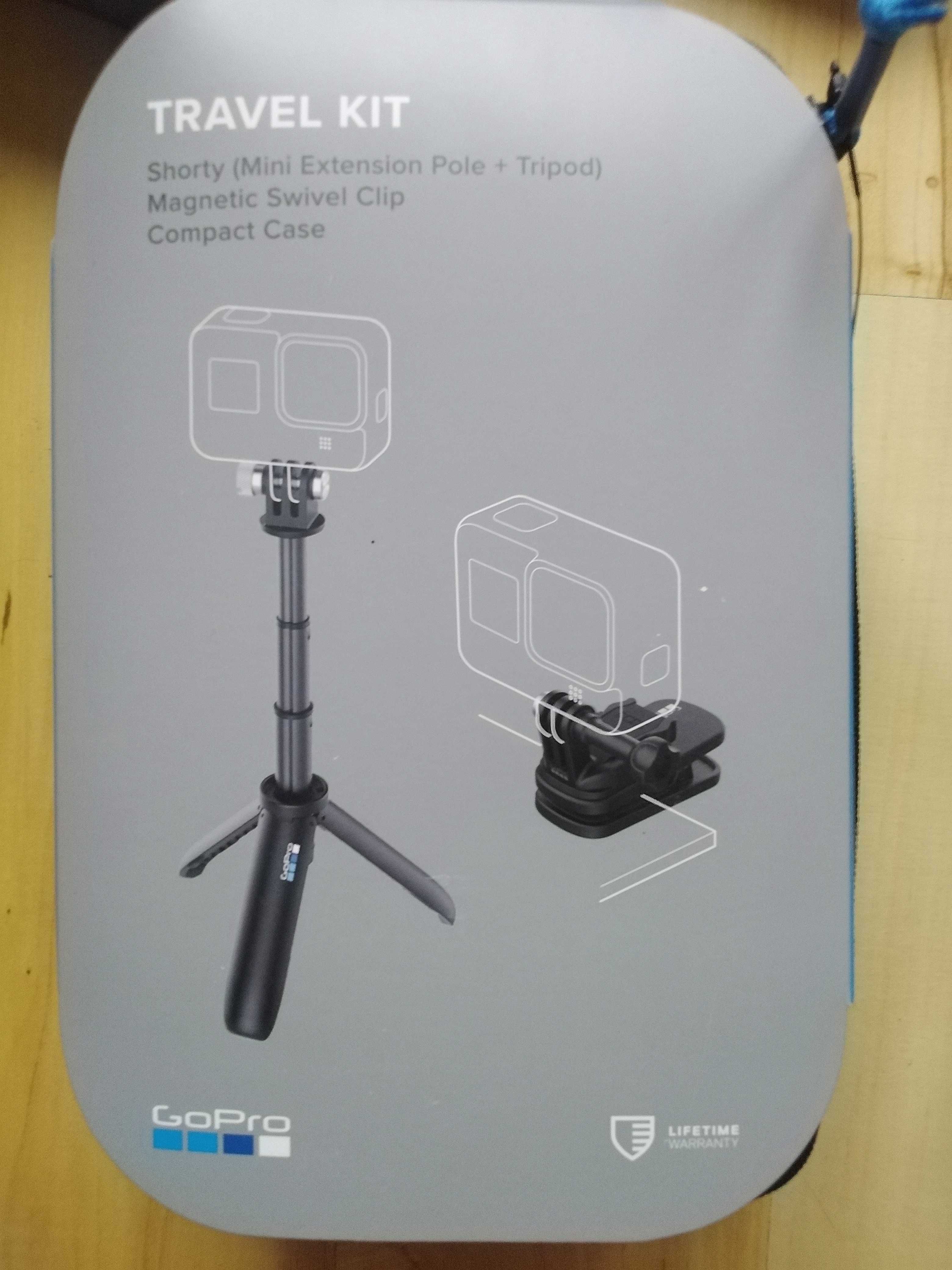 Екшън камера go pro hero 10 с аксесоари