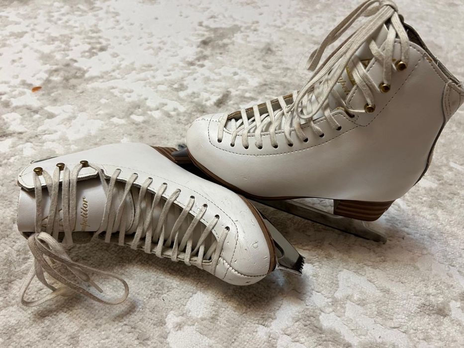 коньки для фигурного катание