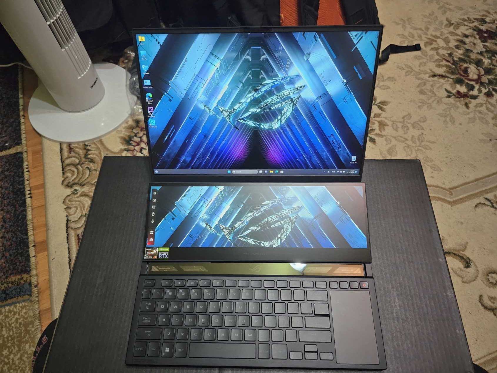 Laptop Gaming ASUS ROG Zephyrus Duo 16, 32GB, SSD 1TB, RTX 3080Ti 16GB