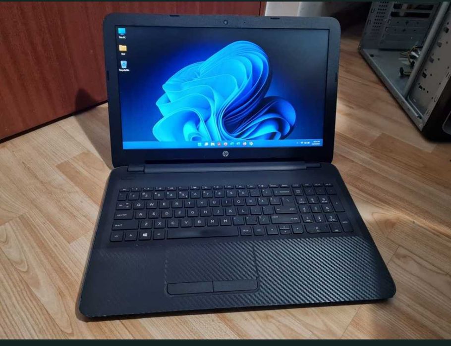 Laptop HP Asus cu procesor i5/8gb