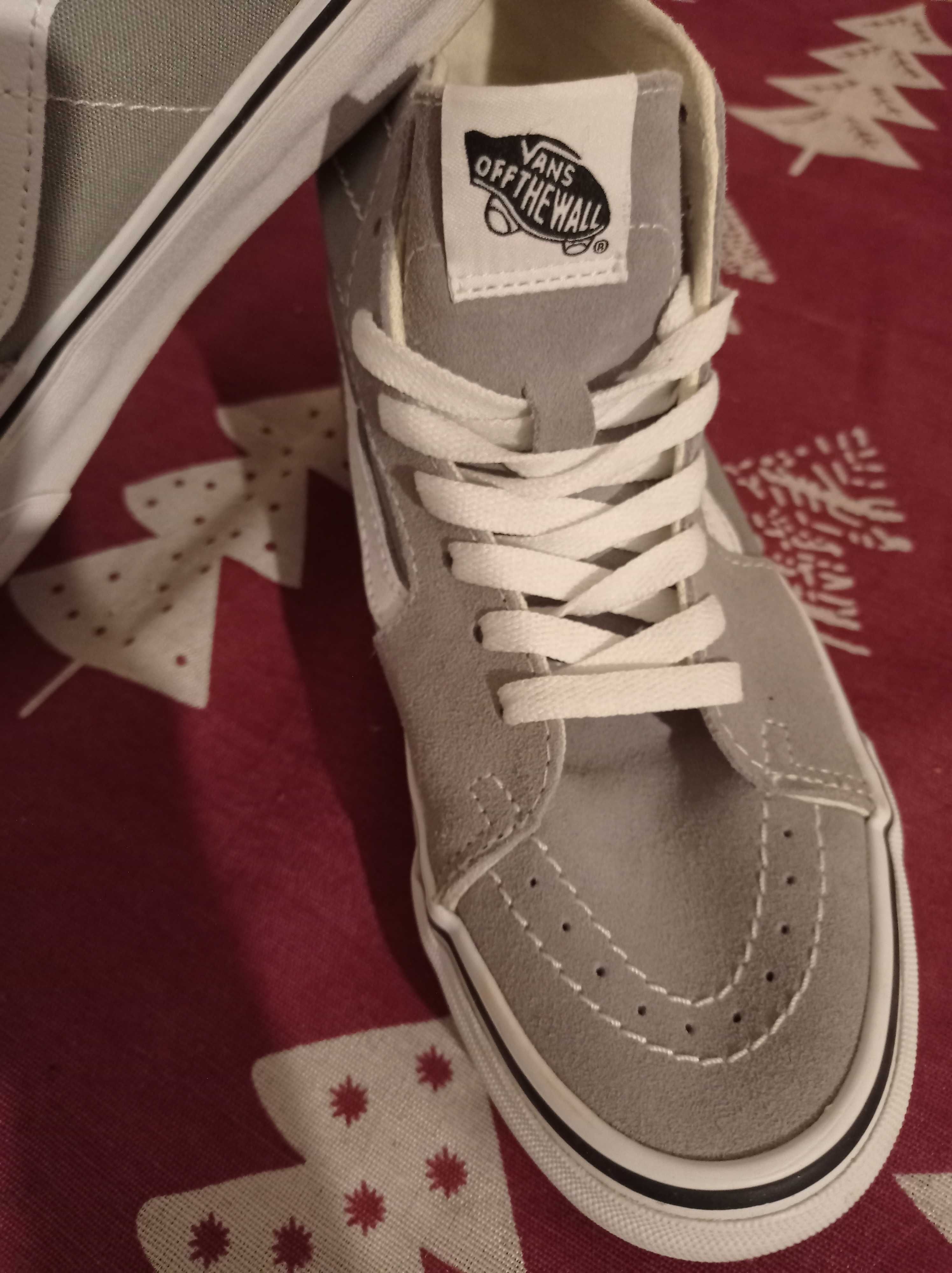 Кецове Ванс, Vans SK8-Hi