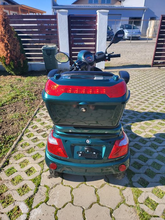 Triciclu electric