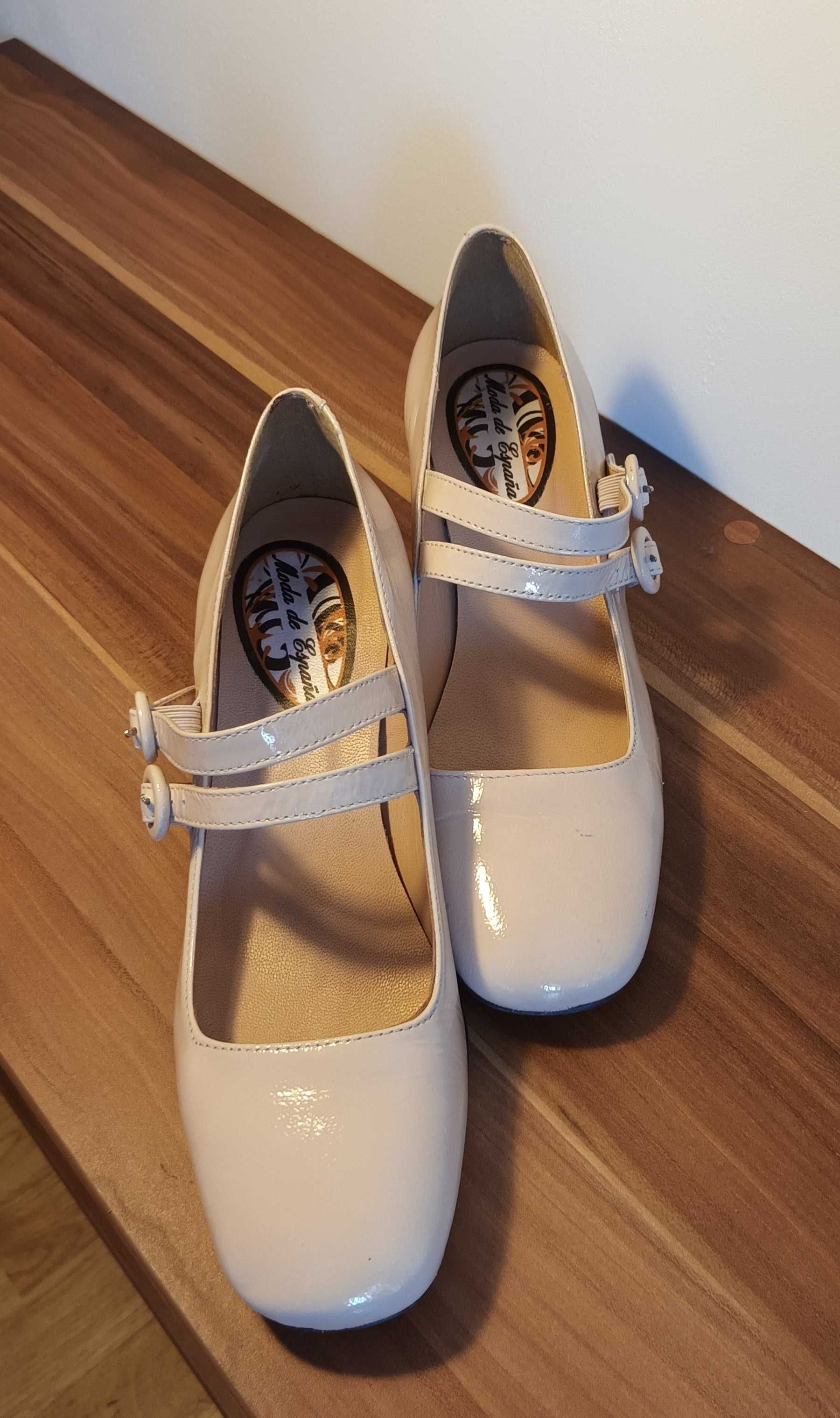 pantofi cu toc de zi