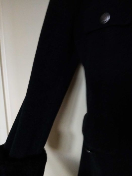 КОМЕНТАР Срахотно брандово палто+пухкава екичка