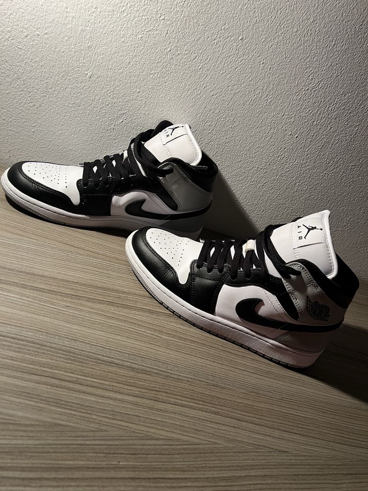 Air Jordan 1 Mid  42,5 (27cm)