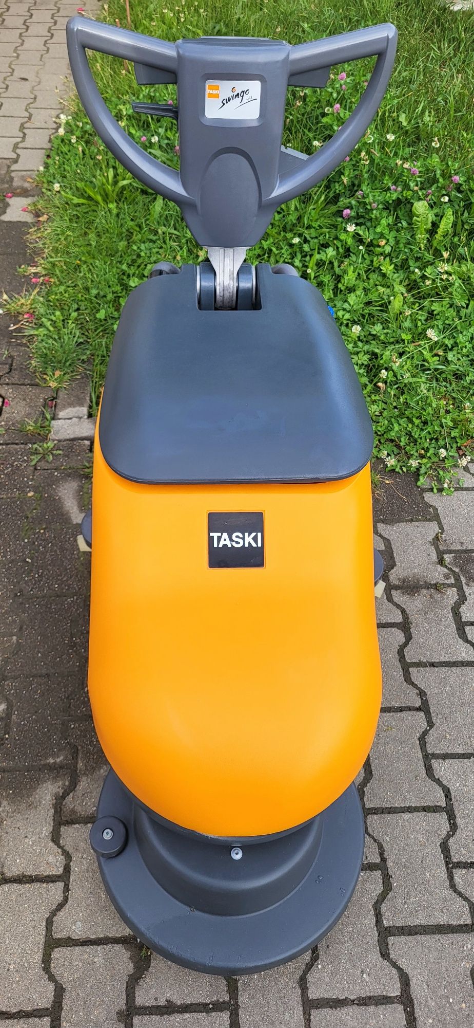 Masina de spalat pardoseli Taski swingo 450 B