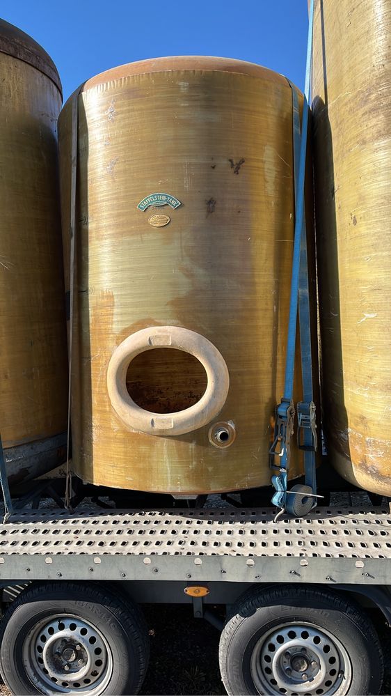 Bazin fibra de sticla pentru vin 2000 -5000 l  , fosa , bazin apa