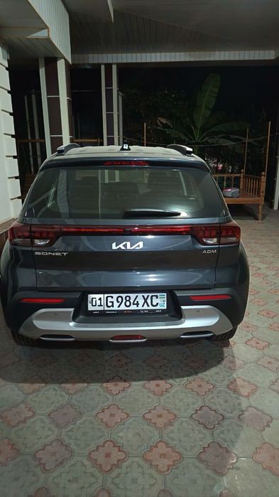 Kia Sonet Full pozitsiya