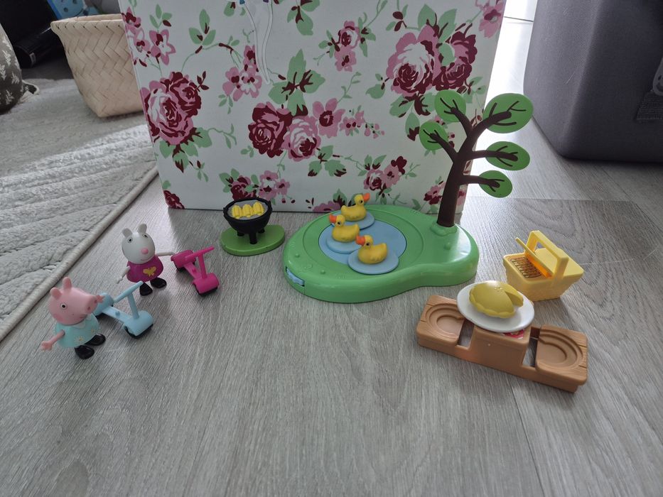 Рера pig сетове и Блуи