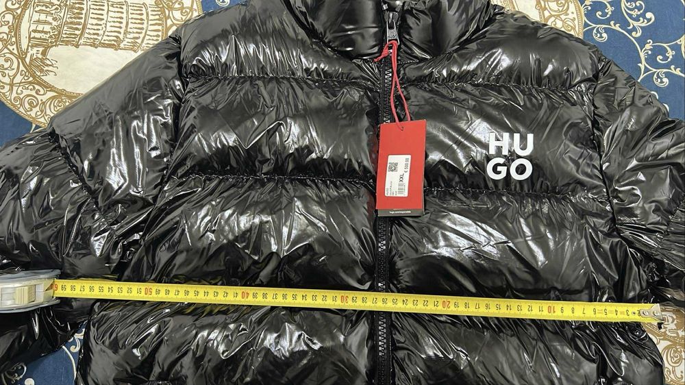 Geacă Hugo Boss puffer bărbați lucioasă premium – iarnă groasă – XXL