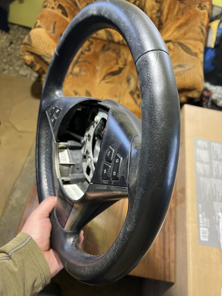 Волан за bmw e60/61 за кола със старт стоп бутон