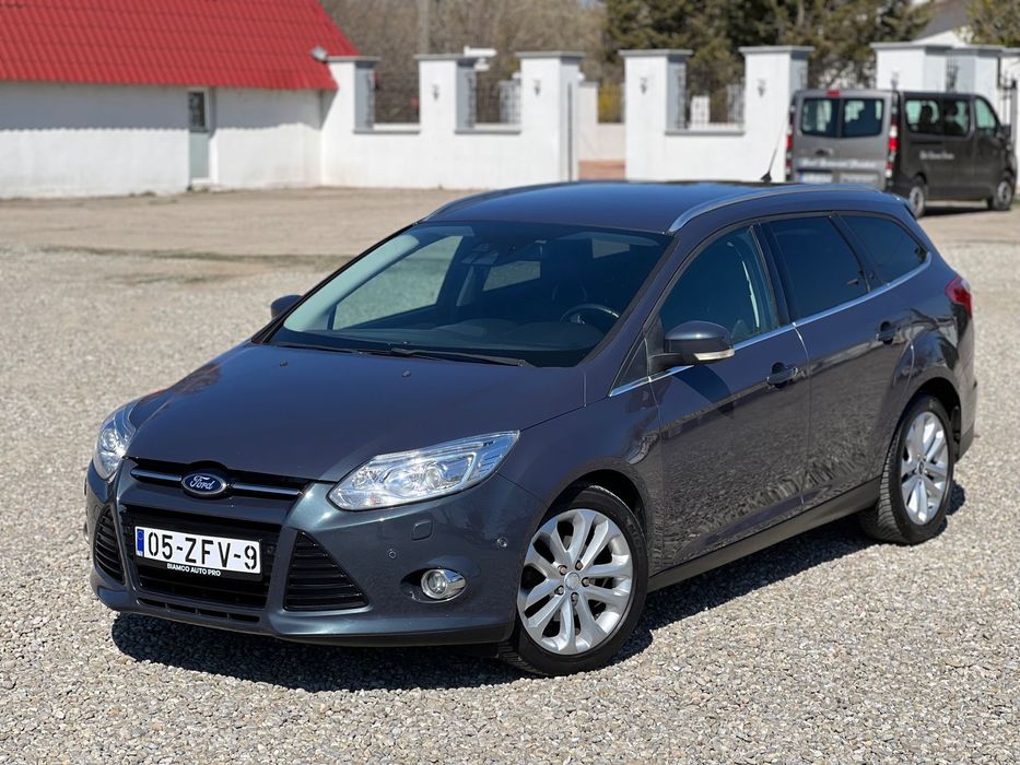 Ford Focus Titanium X/Xenon/Piele+Incalzire scaune/Camera marsarier/Parkassist/E5