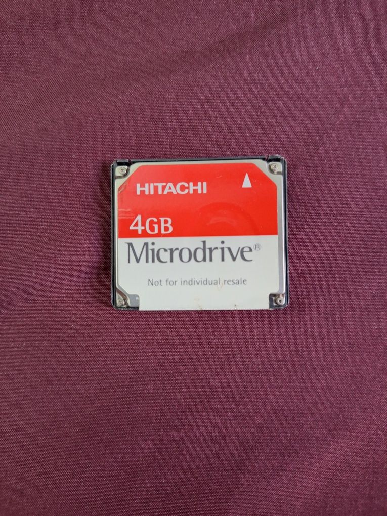 Compact Flash Memory Card Toshiba (4GB) 133X,  CF карта за фотоапарат
