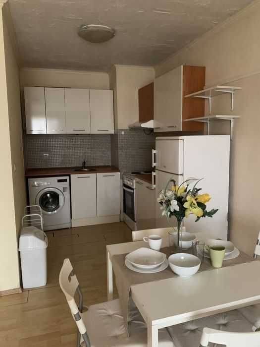Продава се Двустаен апартамент в София, Център - 74 кв.м за 1960 €/кв.м - Снимка #2