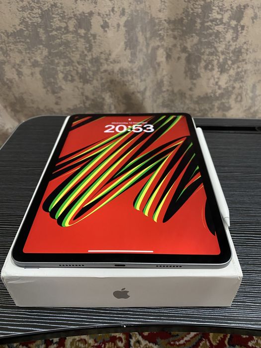 Ipad pro 2022 11 дюйм + стилус Pencil 2-nd generation
