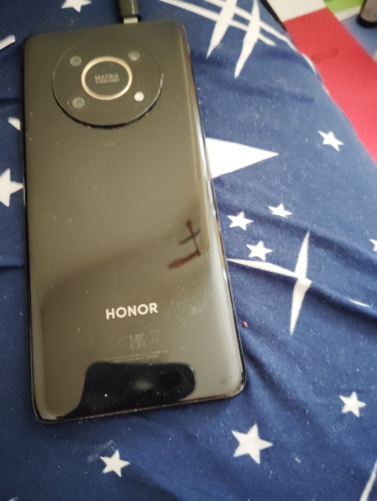 Vând telefon Honor magic 4 lite 5G black 128 GB FMC