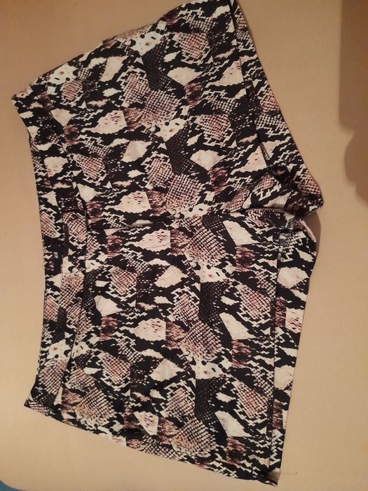 Pantaloni scurți H&M dif.marimi