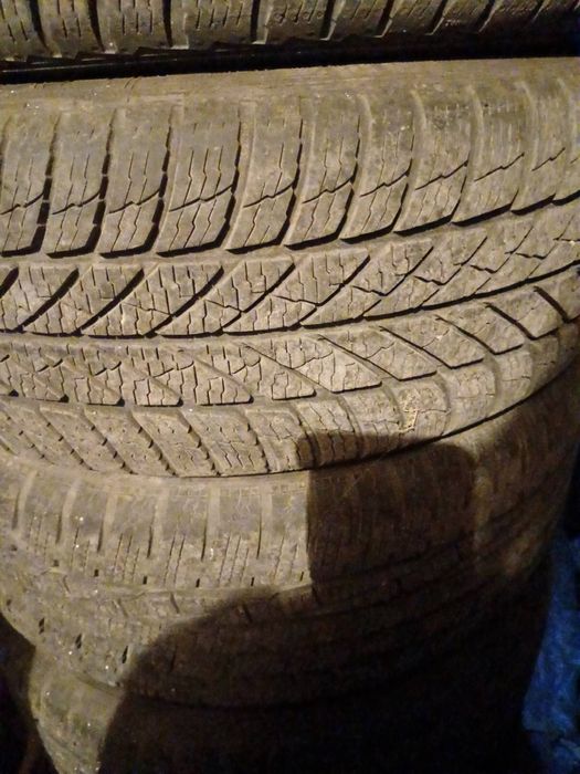 Волво s40 v40 железни джанти 15’ със зимни гуми 4x114,3,