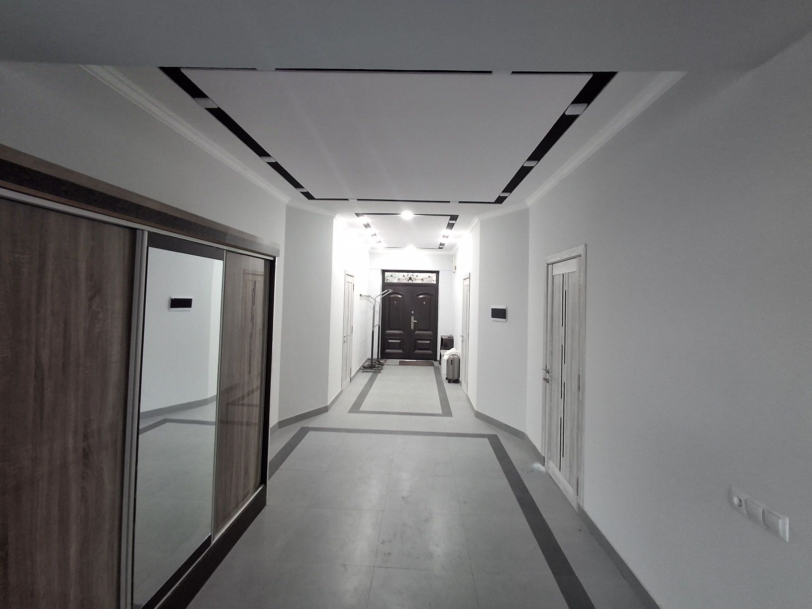 Аренда 300 м² в Троицке, 1-й ряд, евроремонт, под офис или жильё