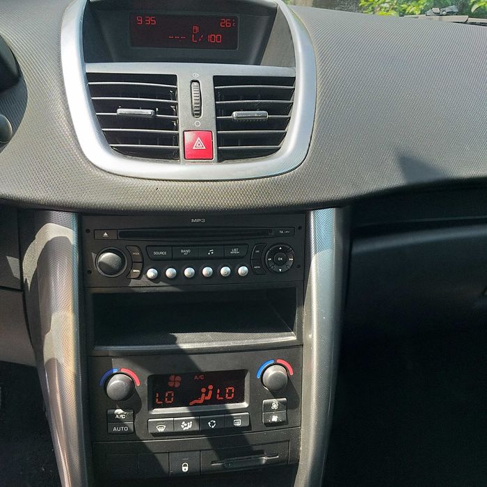 Peugeot 207 SW 1,4 benzina, klimatronic, panoramic, euro 5
