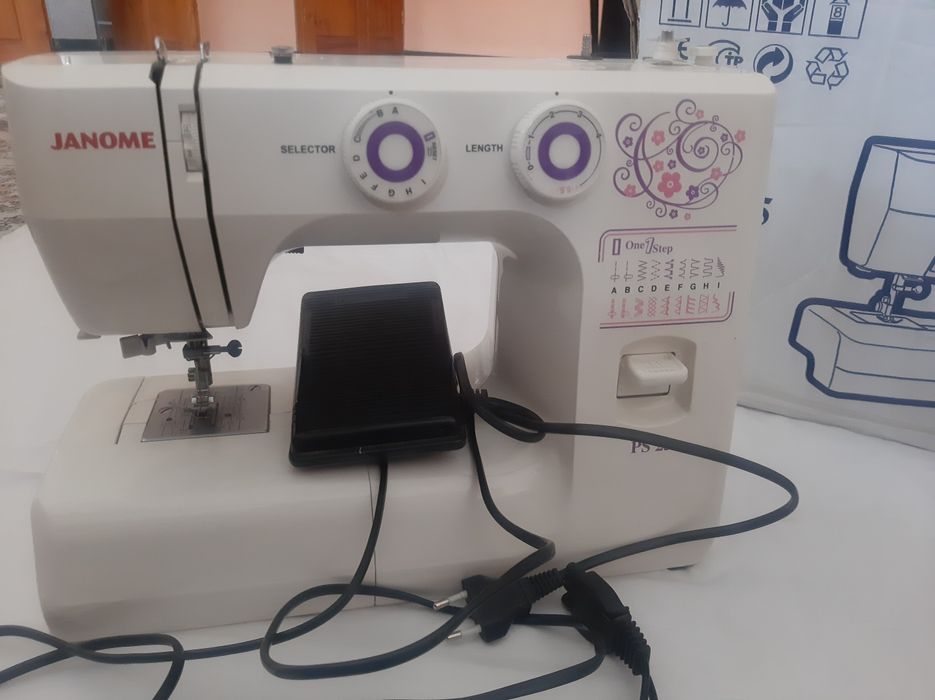 Швейная машина JANOME PS 25