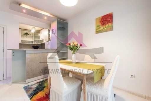 Продава се Тристаен апартамент в Варна, Генералите - 96 кв.м за 2136 €/кв.м - Снимка #4