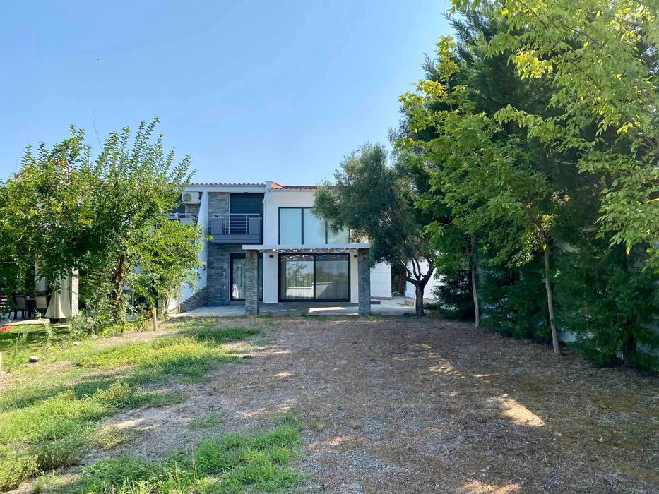 КЪЩА В ГЪРЦИЯ намираща се на  САНИ полуостров ХАЛКИДИКИ