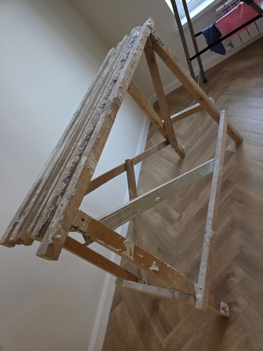 Подставка козёл для ремонта Астория