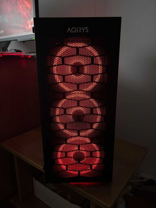 PC Gaming – Intel i7 9700KF, RTX 1070, 32GB RAM, SSD 1TB, HDD 1TB