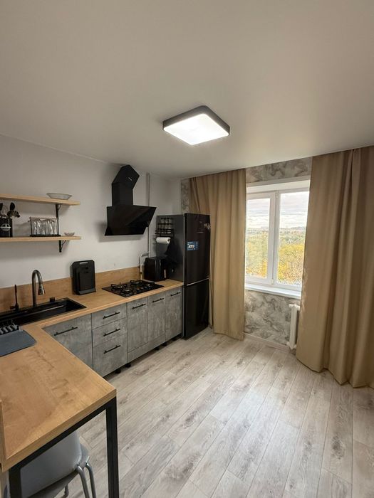 1-комнатная улучшенной планировки.