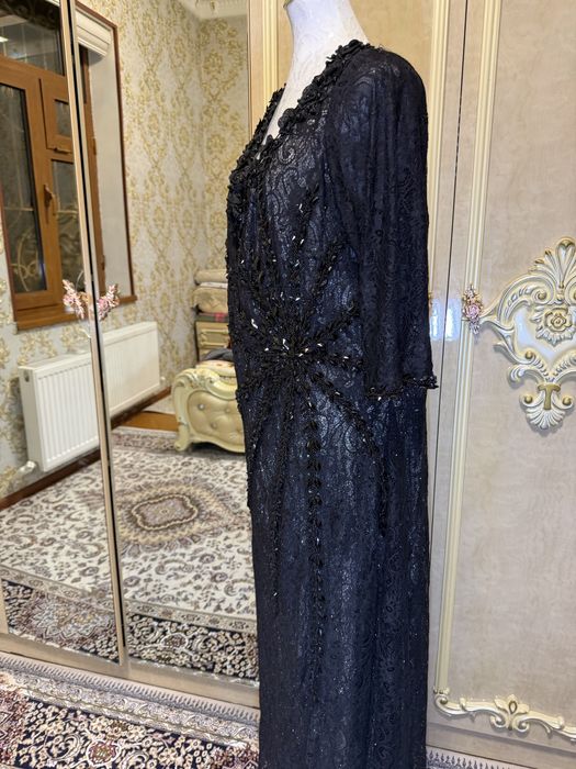 Платье вечернее очень красивое платье даю дешевле