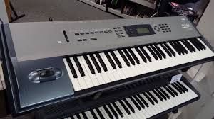 Сентизатор KORG N364