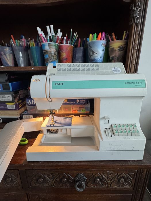 Masina de cusut Pfaff 6110 in stare perfecta de functionare