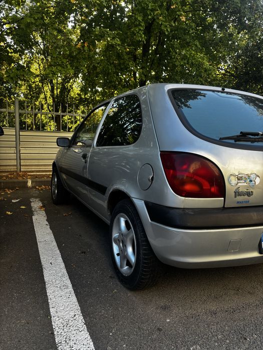 Vand Ford Fiesta / voucher rabla / glovo