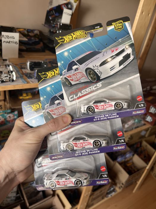 2x Nissan Skyline GT-R (R32) Pandem Hot Wheels Modern Classic 2024
