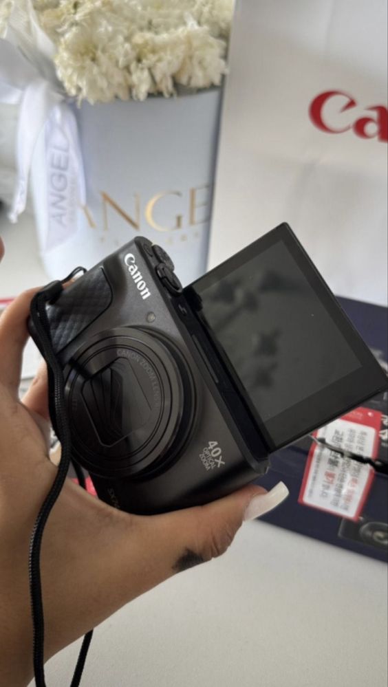 Продам Камеру canon