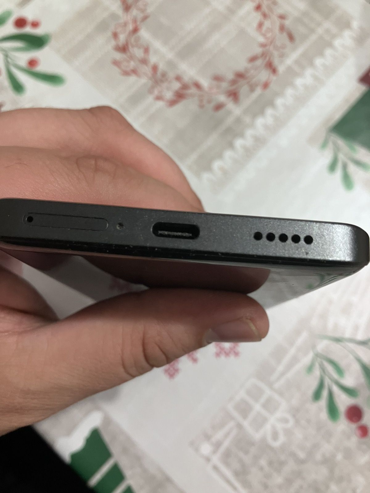 Продавам Xiaomi redmi 13 pro +